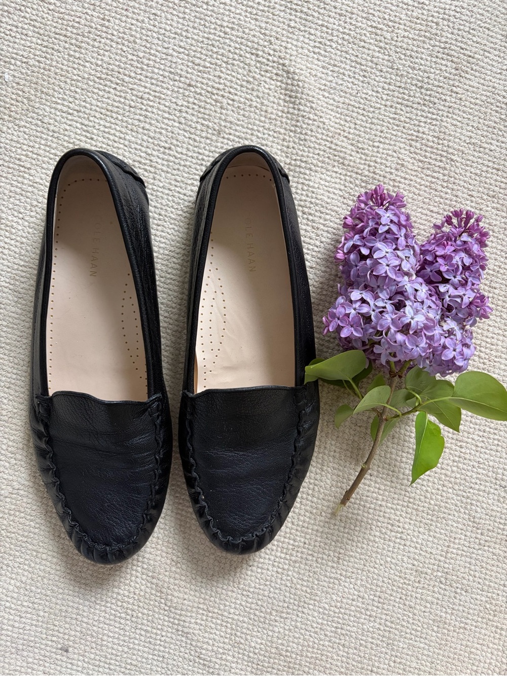 Cole Haan Black Leather Loafers with Stitched Apron